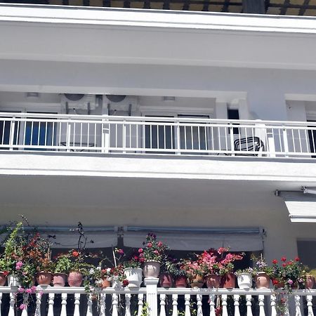 Giorgos-Fenia Apartments Paralía Dış mekan fotoğraf